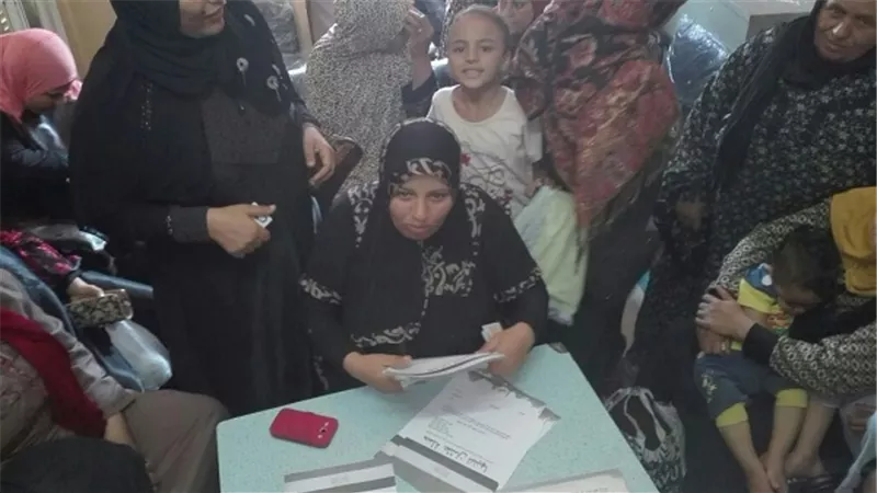 ائتلاف حب الوطن ينظم ندوة عن توعية المرأة سياسيا و إجتماعيا إقبال كبير من الحاضرين على استمارات