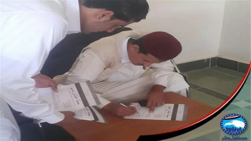 بالصور.. مستقبل وطن يواصل جولاته لجمع التوقيعات على استمارة 