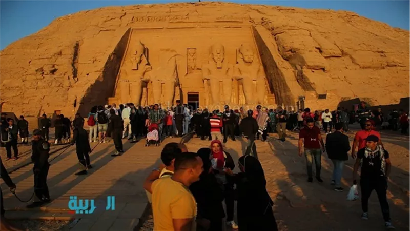 بالصور.. مظاهر الإحتفال بتعامد الشمس على قدس الأقداس