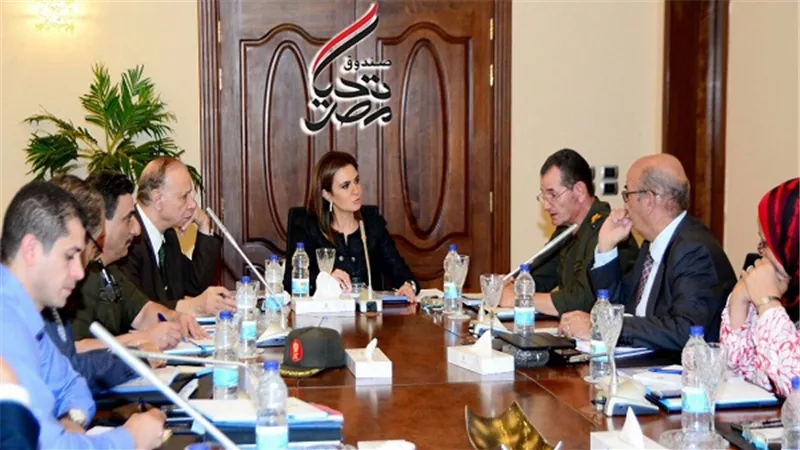 اللجنة التنفيذية لصندوق تحيا مصر تستعرض رؤية تطوير المناطق العشوائية 