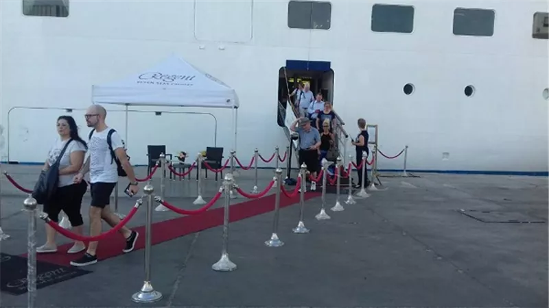 2480 سائح من جنسيات مختلفة يغادرون ميناء شرم الشيخ
