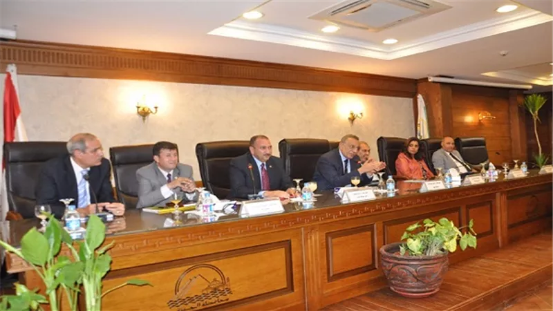 تفعيل منظومة الشكاوى الحكومية الموحدة بالجيزة