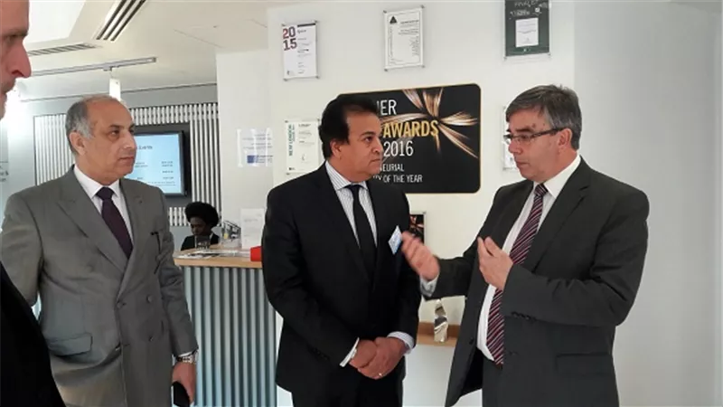 عبد الغفار يبحث آليات التعاون بين مصر وبريطانيا فى المجالات العلمية والتعليمية