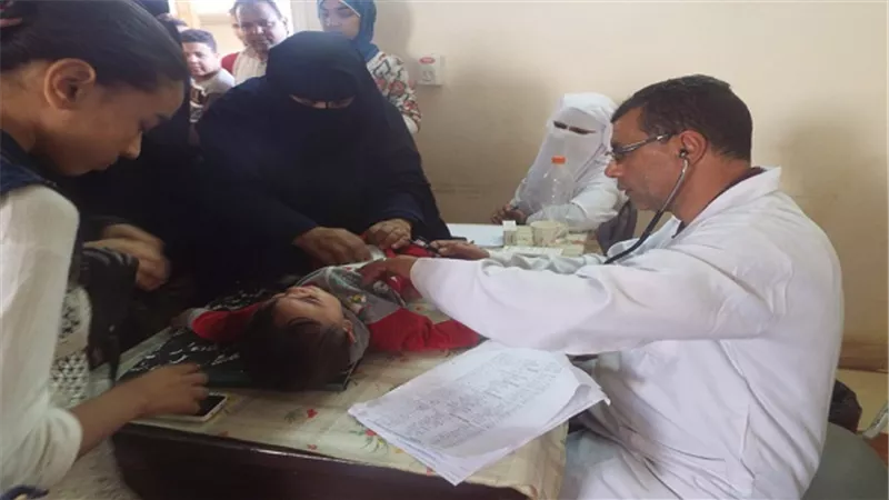 قافلة طبية من الأزهر لاهالى الواحات البحرية
