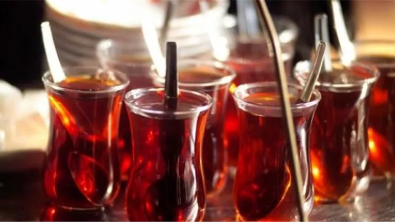 زوجة أب تضع لطفل السم في الشاي.. إقرا التفاصيل
