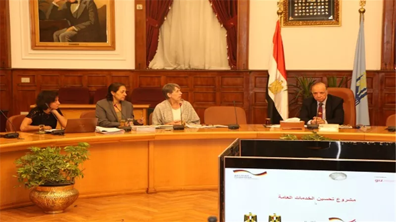 محافظ القاهرة يستقبل مدير مشروع تحسين الخدمات العامة بالقاهرة