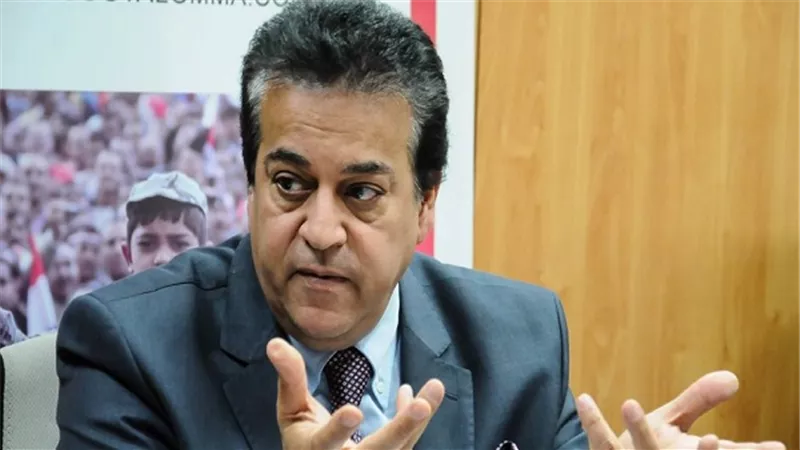 وزير التعليم العالى يعتمد قرارات تعيين جديدة لعدد من القيادات الإدارية بالجامعات