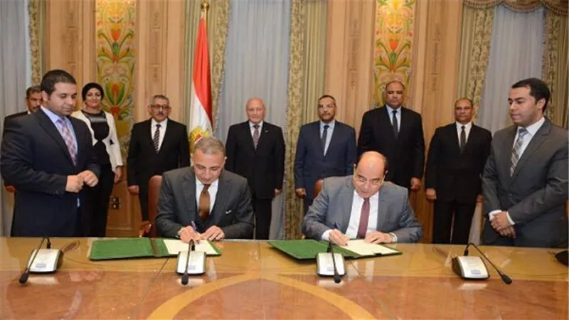 العصار يشهد توقيع بروتوكول تعاون بين 