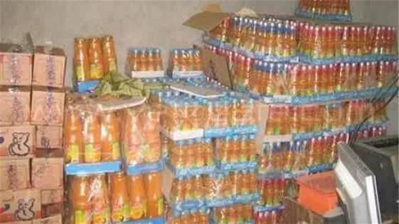 مباحث التموين: ضبط 23 الف عبوة عصائر 