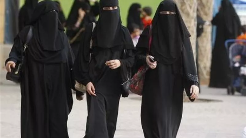 فتوى مثيرة حول النقاب.. ماذا قالت؟