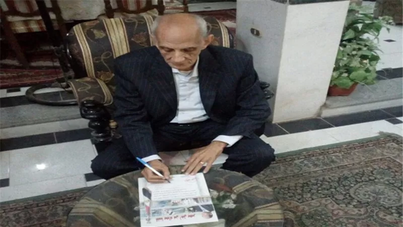 عضو لجنة الدفاع والأمن القومي بمجلس النواب يوقع لحملة 