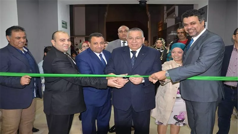 السيد محمود الشريف يفتتح معرض أهل البيت في مصر بمتحف الفن الإسلامي