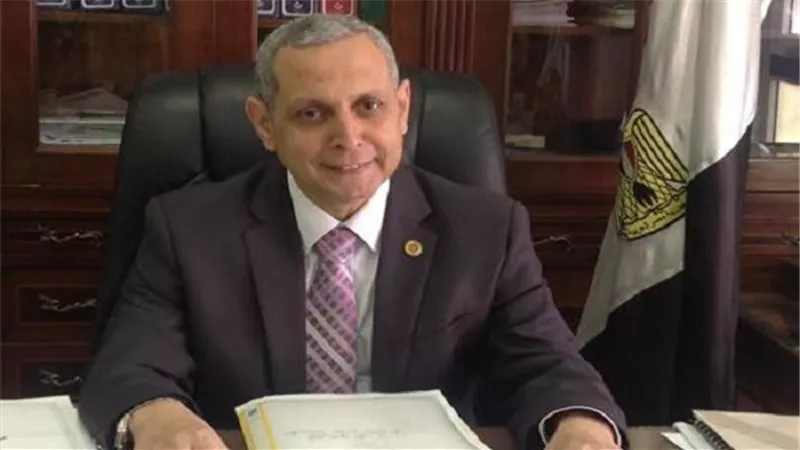 رئيس مصلحة الجمارك: العمل على التنسيق والتعاون بين وحدة غسل الاموال ونظيرتها فى البنك المركزي لمكافحة جرائم غسل الاموال