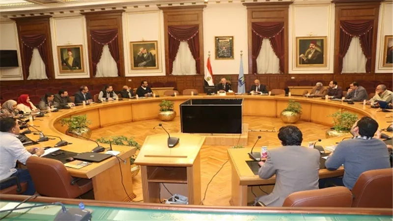 محافظ القاهرة: تعيين مدير لكل مشروع ساعد علي انجاز المشروعات المتعثرة