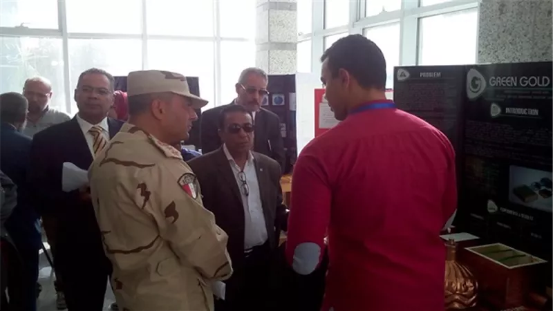   بالصور ..تأهل 20 مشروعاً بمعرض السويس المحلى للعلوم و الهندسة isef