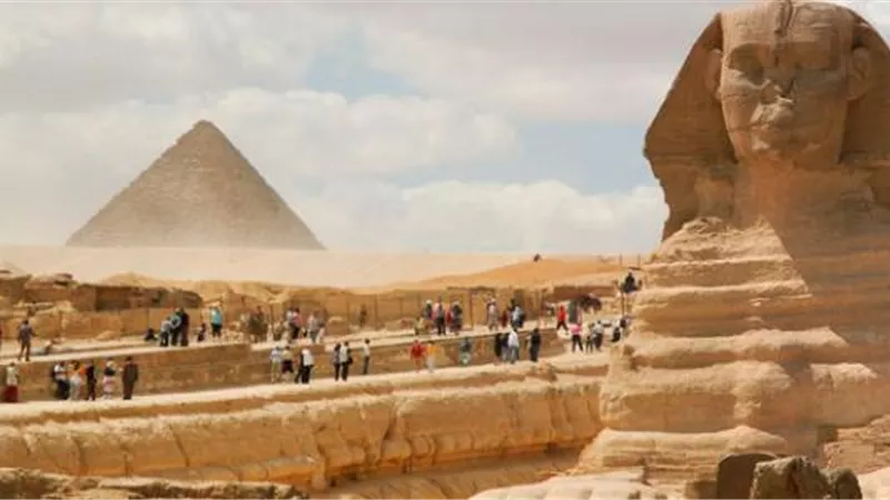 إشادة جديدة بـ