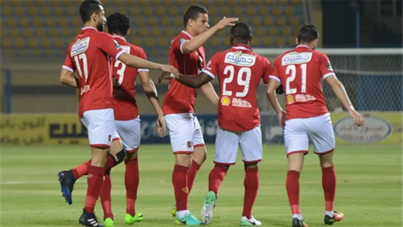 مفاجآت في تشكيل الأهلي أمام طنطا.. من سيحرس العرين الأحمر؟