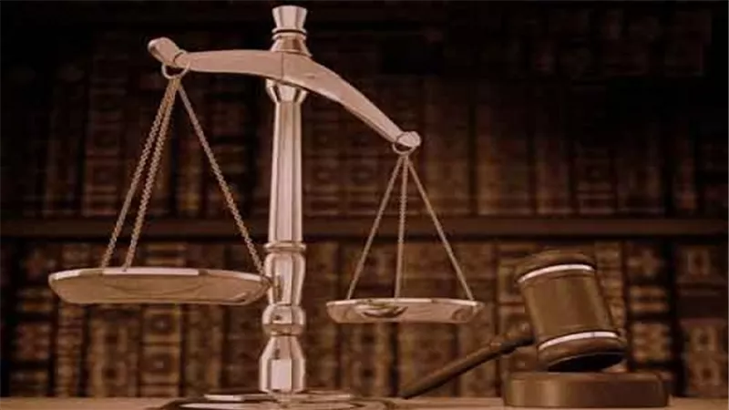 الحبس 4 ايام لمغنيى 
