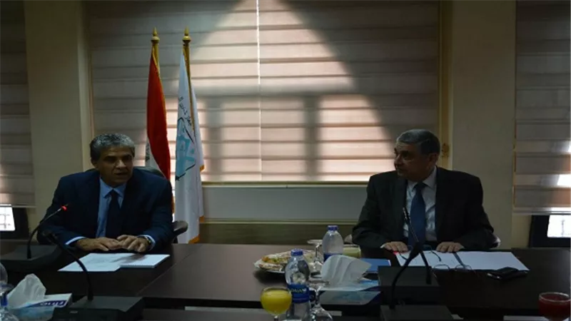 وزيرا البيئة والكهرباء يجتمعان لمناقشة تحديد التعريفة الخاصة بتوليد الكهرباء من المخلفات