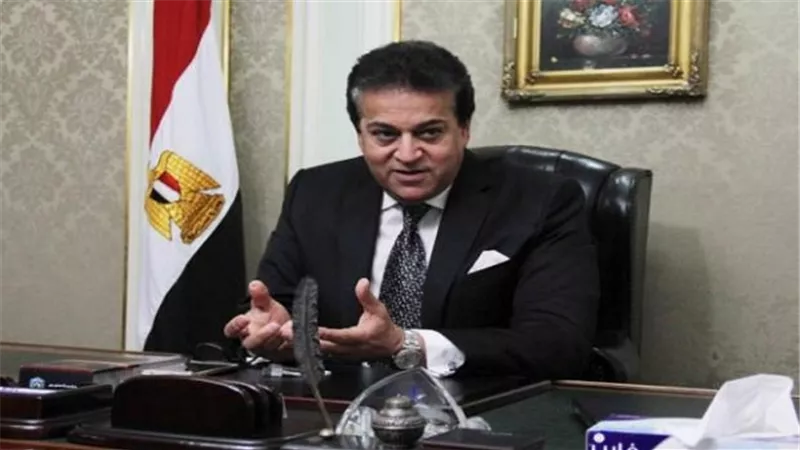 عبد الغفار يؤكد حرص القيادة السياسية على الاهتمام بالبحث العلمى ودعم ورعاية المبتكرين والباحثين