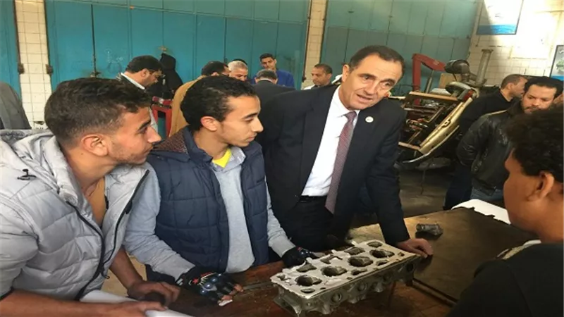 الجيوشى يتابع الاستعدادات لامتحانات النقل فى التعليم الفنى