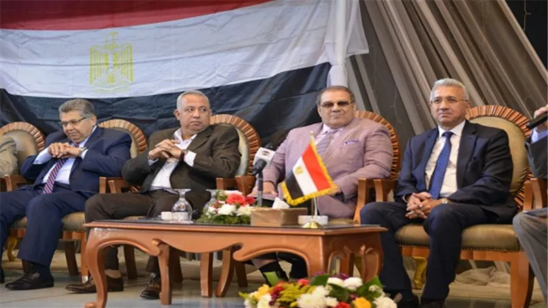 الليلة.. قناة المحور وتغطية خاصة للمؤتمر 