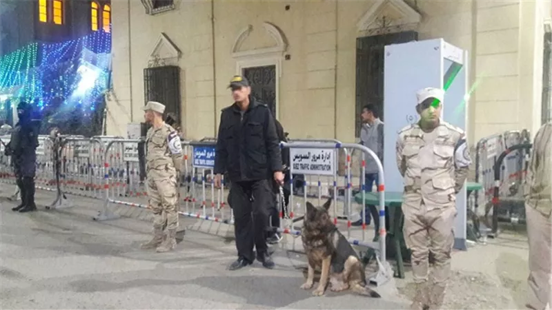 قوات امن السويس تكثف من تواجدها لتأمين كنائس المحافظة