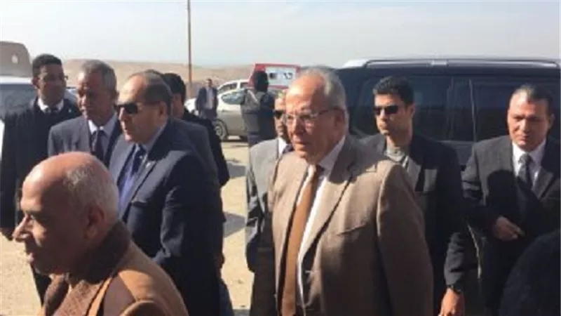 وزير التنمية المحلية: الحرف والصناعات اليدوية أولى إهتماماتي بقنا