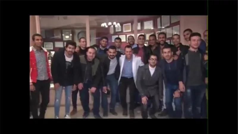 بالفيديو.. حسن راتب واوائل خريجى جامعة سيناء مع محمد صبحى بمسرحية غزل البنات