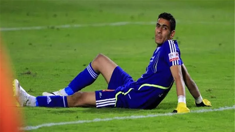 شاهد| أغرب مراوغات حارس المصري أحمد مسعود