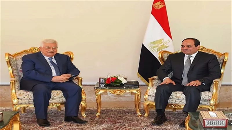 السيسي يستقبل الرئيس الفلسطيني محمود عباس