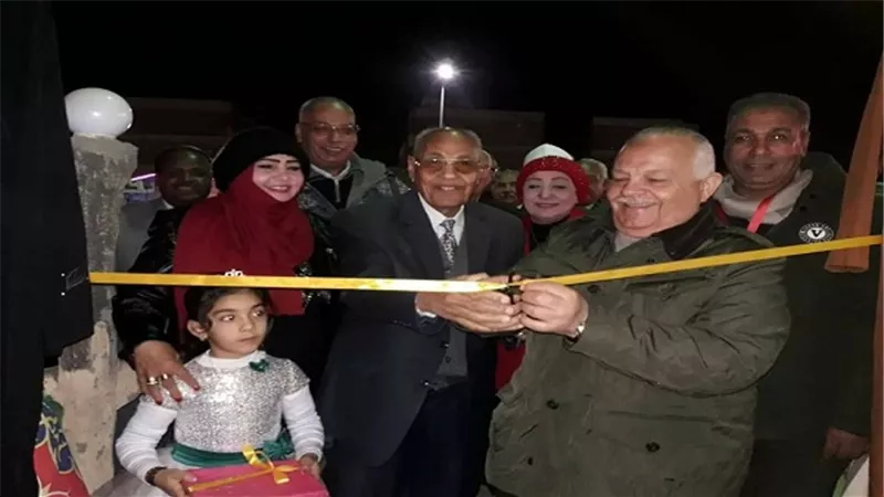 بيت العائلة بالسويس يوزع 1500 قطعة ملابس على الاسر الاكثر احتياجا 