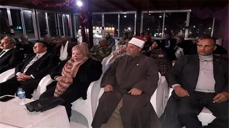 بيت العائلة بالسويس يناقش مع اعضاؤه نشاطة فى شهر يناير