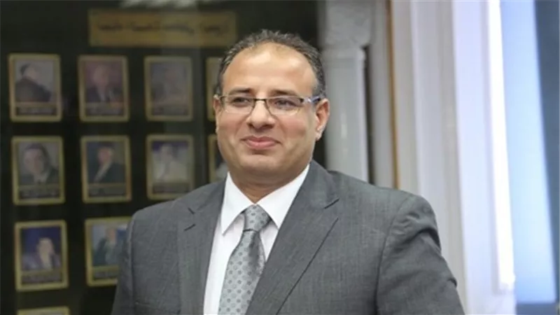 الليلة.. محافظ الاسكندرية ضيف محمد الباز فى 90 دقيقة 
