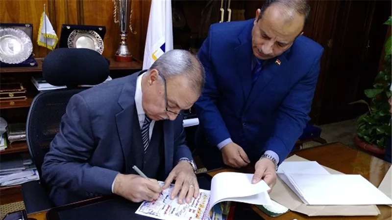 محافظ قنا يعتمد نتيجة نصف العام للشهادة الإعدادية