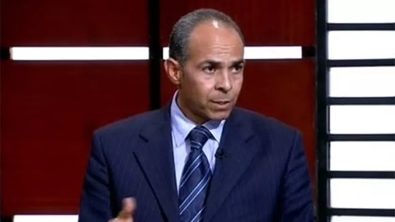 العاملون بـ