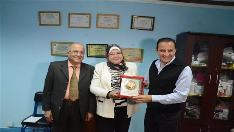 الليلة.. طارق علام يكرم الدكتور فادية عبد الجواد في حلقة اليوم من برنامج هودة