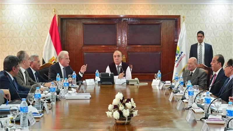 وزير التنمية المحلية يستقبل محافظ جنوب سيناء