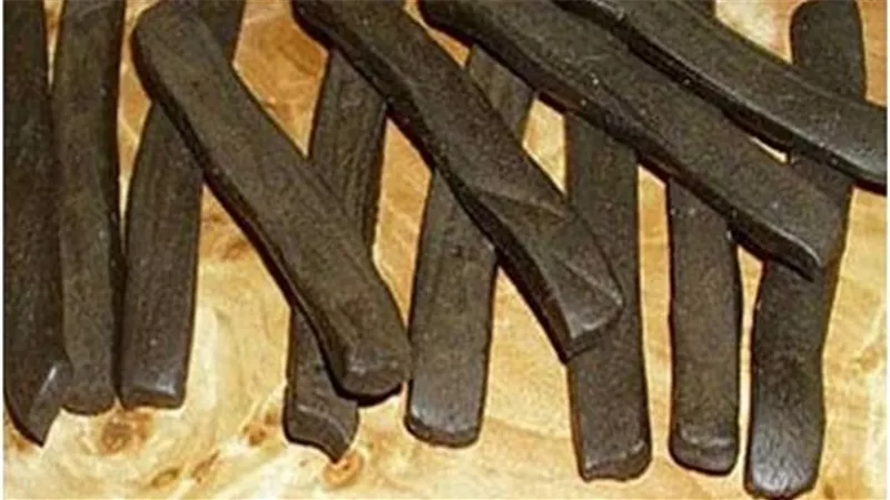 سر انتشار الحشيش داخل حجز قسم شرطة دار السلام 