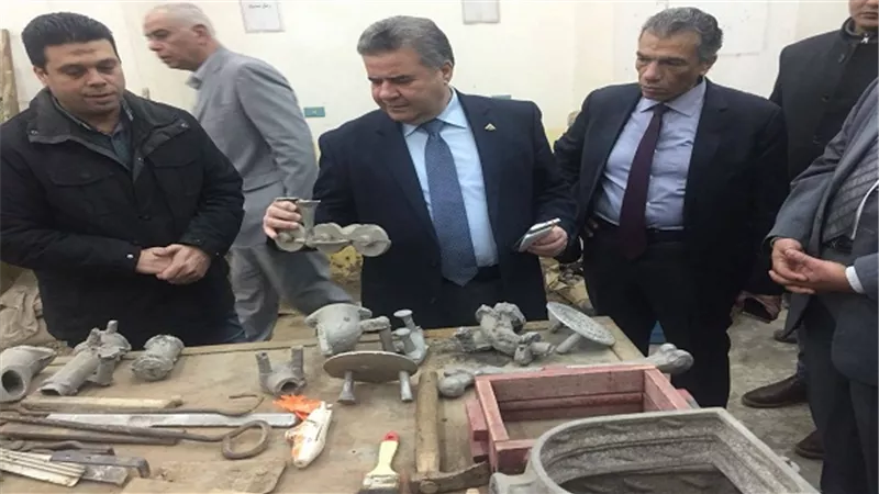 بالصور.. رئيس جامعة لطلاب هندسة شبرا: يجب ان ندلي بأصواتنا في الانتخابات