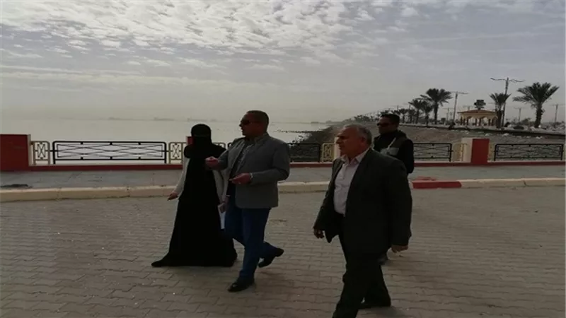 محافظ السويس يتفقد ممشي بورتوفيق والكورنيش الجديد والقديم