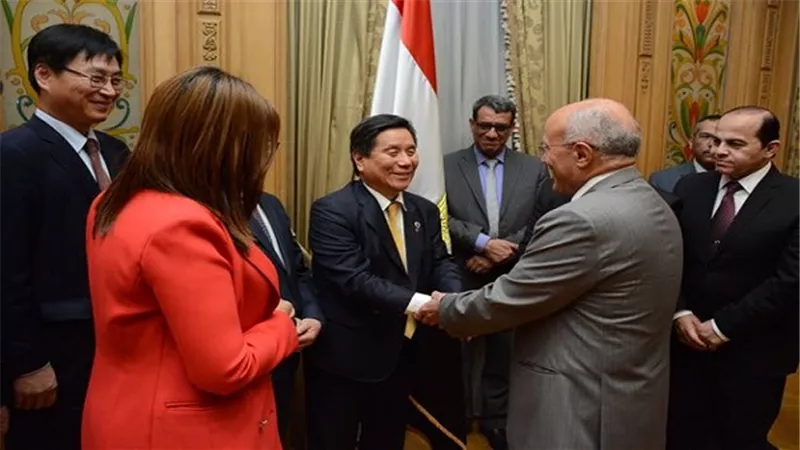 تعاون 