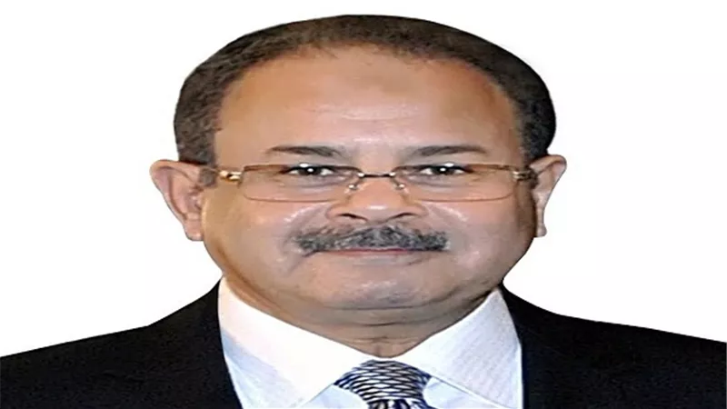 وزير الداخلية يتفقد الحالة الأمنية بمحافظتى القاهرة والجيزة