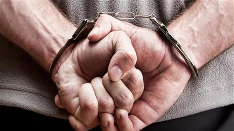 القبض على نجار مسلح وعامل بحوزتهما ربع كيلو هيروين بالخانكة