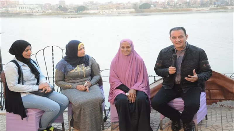 طارق علام يقدم اليوم حلقة جديدة مثيرة ومتميزة جدا من برنامج هو دة 