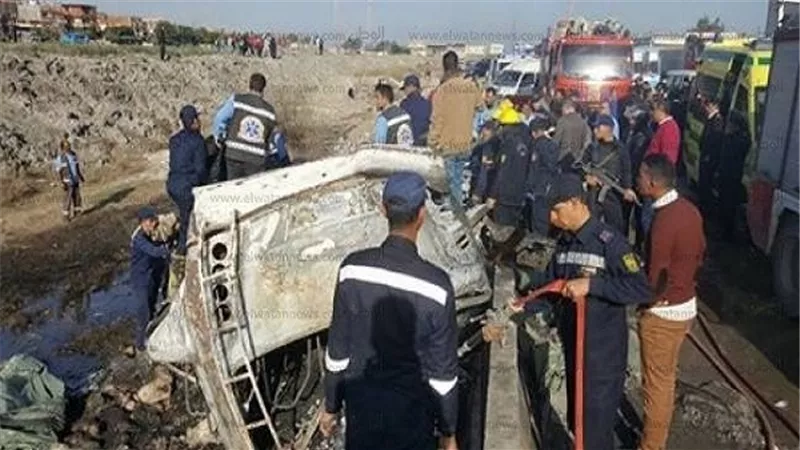 الصحة: وفاة 8 وإصابة 21 آخرين في حادث اشتعال أتوبيس بالاسكندرية