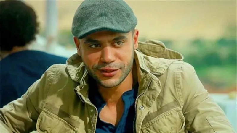 محمد عادل إمام ينتقل إلى المستشفى.. تعرف على الأسباب