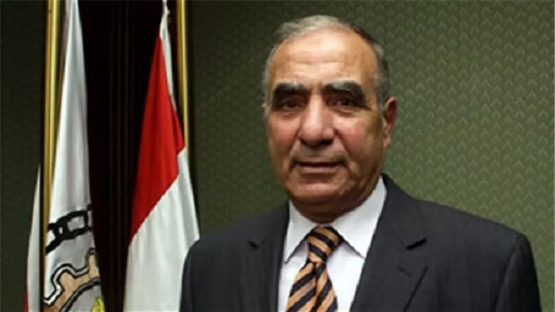 وزير التنمية المحلية يتابع حادث البحيرة