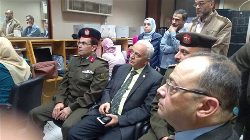 رئيس قطاع التعليم يتابع اختبارات مبادرة الرئيس لاكتشاف الطلاب الموهوبين والنابغين بجميع محافظات الجمهورية