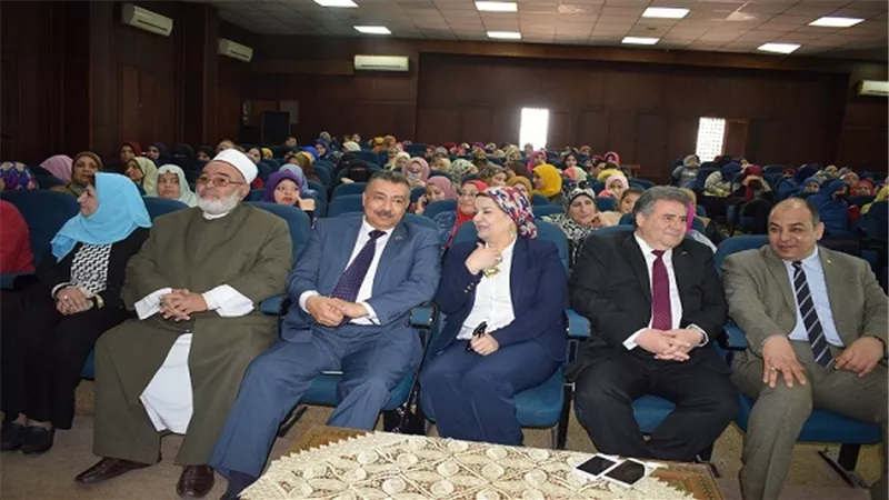 رئيس جامعة بنها: زيادة الإنتاج وترشيد الإستهلاك ومواجهة جشع التجار مثلث خفض الأسعار